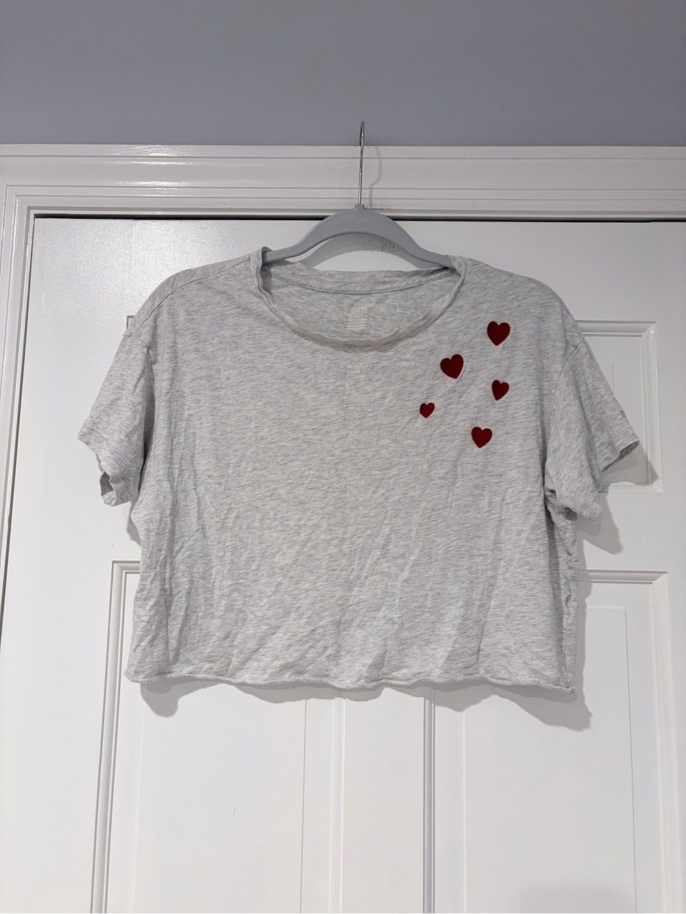 PINK Victoria's Secret Light Gray Crop Tee with Red Heart Details
